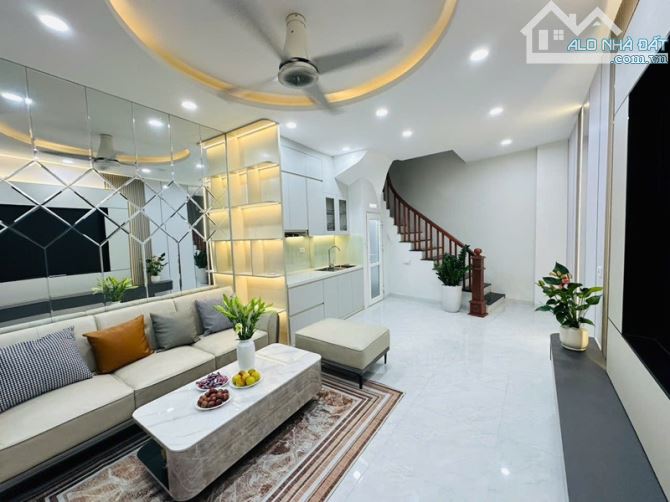 Thanh xuân . Lê trọng Tấn . 52m 4 tầng mặt tiền 4.4m .15tỷ. - 1