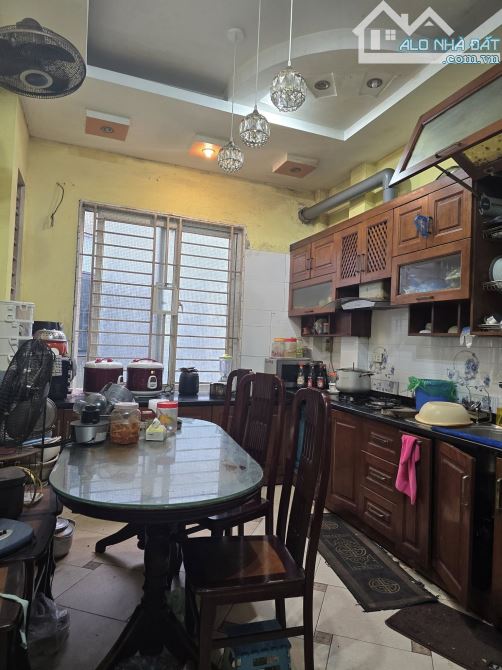 Bán nhà phố Yên Lãng, Đống Đa, 2 thoáng, ô tô tránh, tiện KD, 5 tầng 47m2 giá 17.5 tỷ - 1