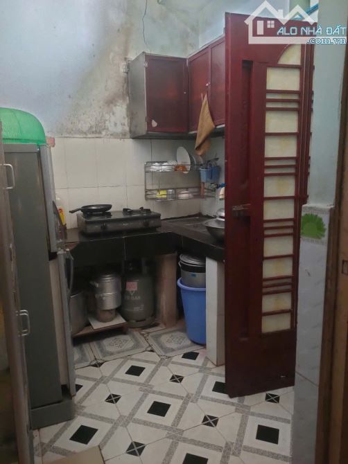 2ty2 TL 73m2 nhà cấp 4 gác lửng gần đường DT747B, P.Thái Hòa Tp Tân Uyên - 1