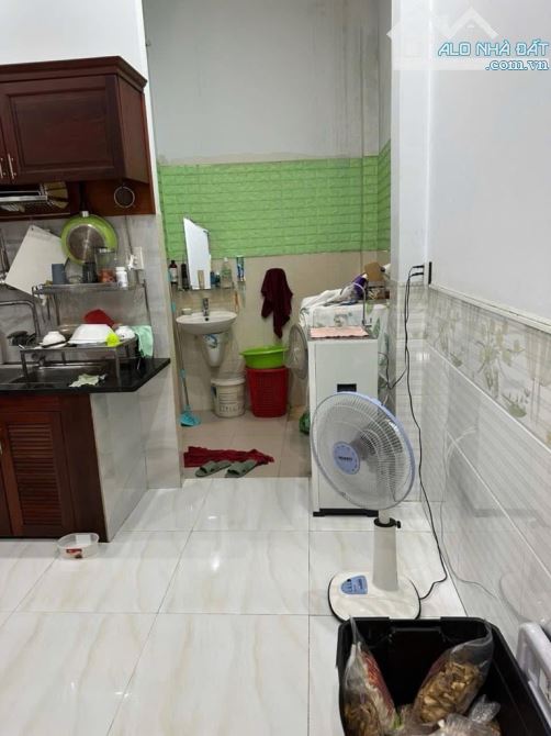 Bán nhà Bình Trị Đông, 4 tầng, 4x15, hẻm nhựa 8m, không lộ giới, nhỉnh 6 tỷ - 1