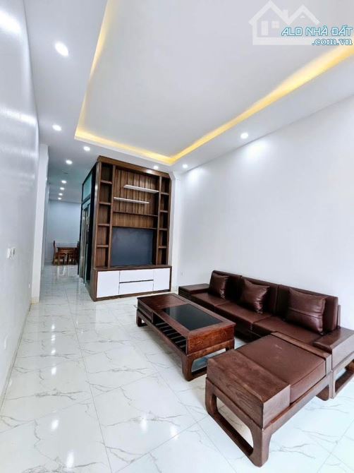 🏠 NHÀ ĐẸP - MỚI KÍNH KOONG - PHỐ AN ĐÀO -GIA LÂM - FULL NỘI THẤT - THANG MÁY  - 5 TẦNG 6 - 1