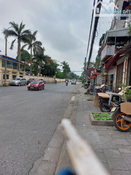 Bán đất trung tâm quận Long Biên 110m2, mặt tiền 6m, giá hơn 12tỷ hơn, ô tô 16c qua đất - 1