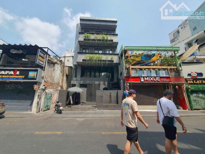 48 tỷ! Siêu vị trí Bùi Viện Quận 1 - 7*16m - NH: 8.6m - 5 Tầng - 1