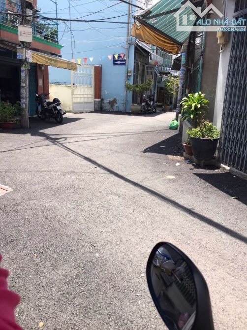 🏚️🔥QUẬN 6 - HẺM XE HƠI 6M- 3 TẦNG - ĐƯỜNG TÂN HOÀ ĐÔNG- 18M2 . GIÁ 💰2,49 tỷ - 1