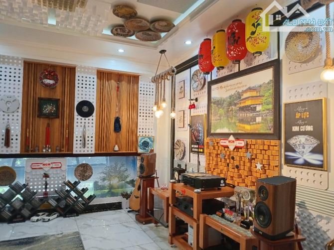 MẶT TIỀN ĐƯỜNG 12M - KINH DOANH ĐA NGHÀN - NGAY KHU VIP TÊN LỬA - ĐỐI DIỆN CÔNG VIÊN - 1