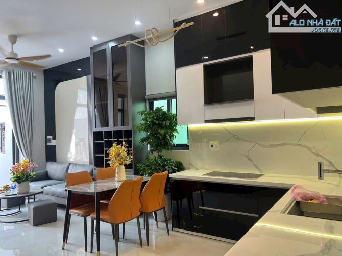 NHÀ ĐẸP 2 TẦNG - NGUYỄN PHƯỚC NGUYÊN - Ô TÔ ĐẬU TRONG KIỆT THOẢI MÁI - GIÁ CHỈ 4.2TỶ! ✨ - 1