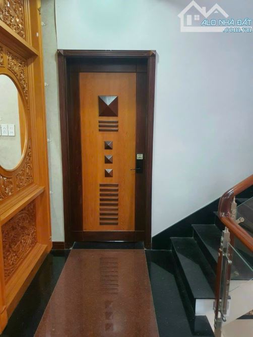 Bán Biệt Thự KDC 6B- 12.5M X 20M - 250M.2- 1 Hầm + 3 Lầu - 6PN -  Đường Phạm Hùng Nói Dày - 14