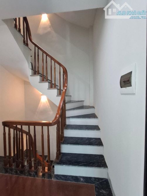 Bán nhà Đại Cát, Bắc Từ Liêm, 34m2, 5 tầng, mặt tiền 4.6m, giá 5.8 tỷ - 15