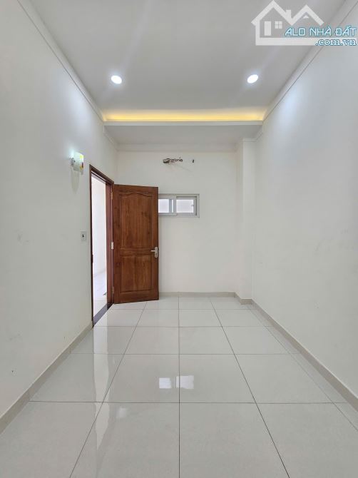 Bán nhà 1T2L 4x18m hoàn công, mặt tiền KD đường N1 Phú Hồng Thịnh 8 p. Bình Chuẩn - 18
