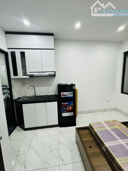 TÒA CĂN HỘ DỊCH VỤ MỸ ĐÌNH 48M2 - 9 PHÒNG FULL ĐỒ KHÉP KÍN DÒNG TIỀN 50TR/THÁNG - Ô TÔ ĐỖ - 2