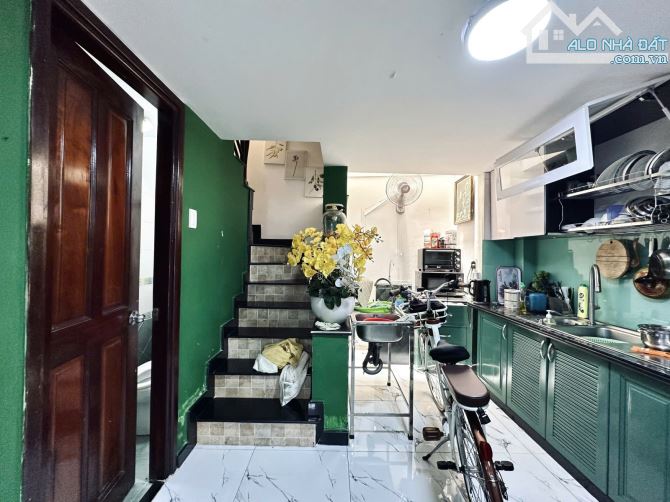 NGÔ TẤT TỐ, P. THẠNH MỸ TÂY - NHỈNH 6 ĐỒNG NHÀ ĐẸP 4 TẦNG - 35M2 3PN - SÁT BÊN Q.1 - 2
