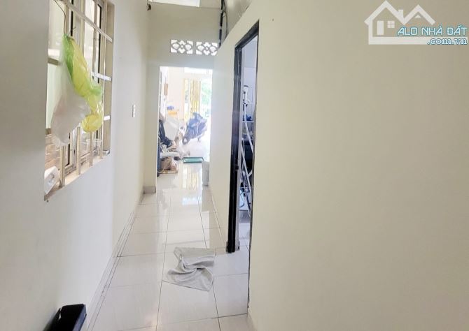 DIỆN TÍCH KHỦNG 178M2 - NGANG 7M - DÀI 27M - BÁN ĐẤT TẶNG NHÀ NÁT - HBC - CHỈ 43tr/M2 - 2