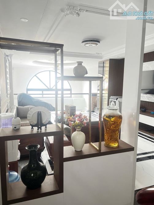 🏡 SIÊU PHẨM VIỆT HƯNG – NHÀ ĐẸP LÔ GÓC, THANG MÁY, Ô TÔ VÀO NHÀ! - 2