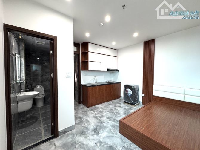 DOANH THU KHỦNG - 60M2 - 7 TẦNG - NGÕ Ô TÔ - FULL ĐỒ - 10 PHÒNG KHÉP KÍN - 2
