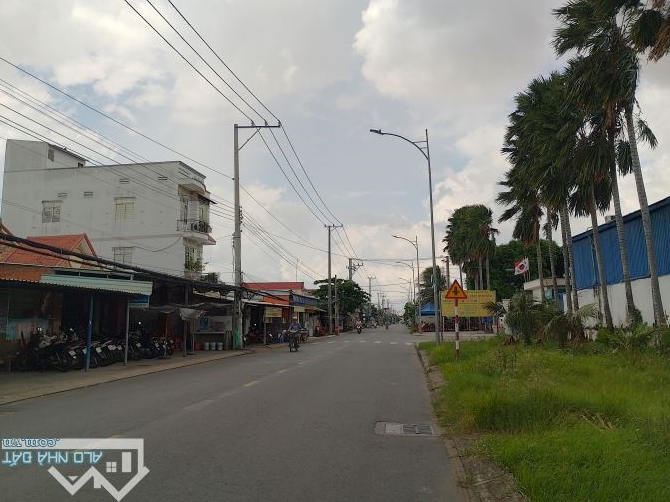 Bán 201m2 Đất Thổ Cư Có Nhà Cấp 4, Mặt Tiền Nguyễn Trung Trực Cách Quảng Trường Tỉnh 500m - 2