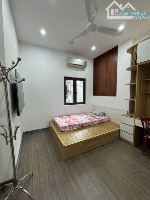 Bán nhà 34m2 tại Minh Khai, mới đẹp, ngõ nông rộng thoáng, 30m ra phố, 5,75 tỷ, 3PN, 3WC - 2