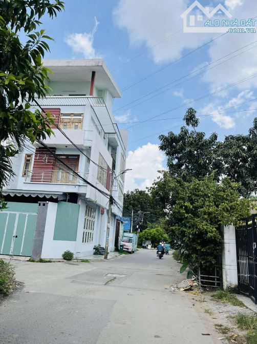 56M ĐẤT GÒ CÁT , PHÚ HỮU QUẬN 9 - ĐUỜNG 7M -NGANG 4M - NHỈNH 3 TỶ - 2