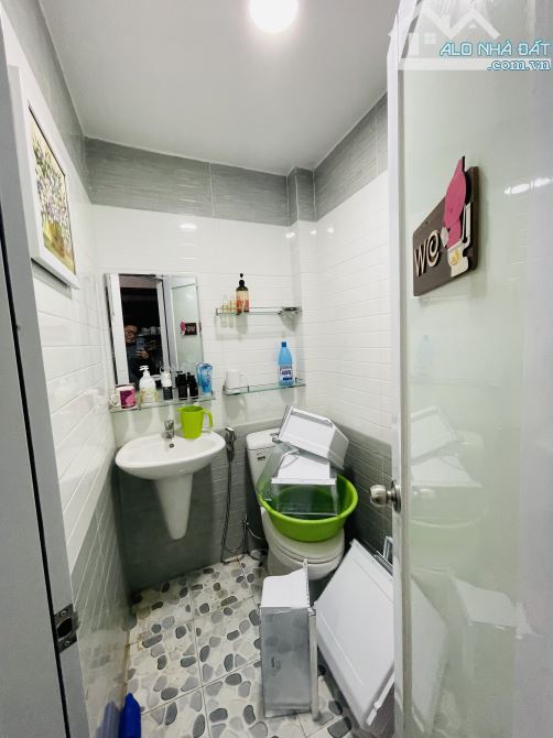 HẼM  ĐƯỜNG SỐ THÔNG SANG KHÁNH HỘI THIẾT KẾ RẤT ẤN TƯỢNG ĐẸP SẮC NÉT - 2