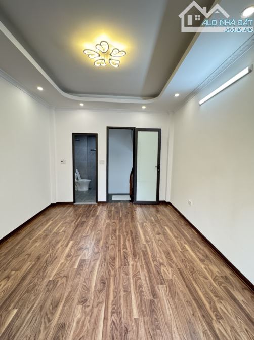 Bán Nhà Khuyến Lương Hoàng Mai –Ngõ 3 Gác –4T– 33m – 5.39 tỷ