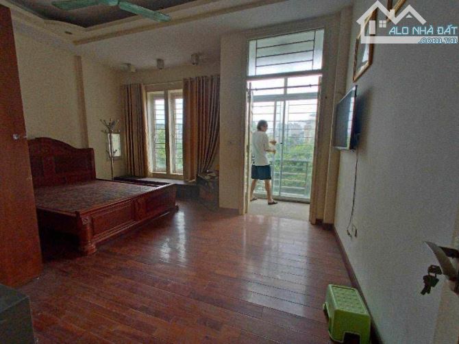 MẶT HỒ VĂN CHƯƠNG - LÔ GÓC - Ô TÔ TRÁNH ĐỖ VỈA HÈ - KINH DOANH SẦM UẤT 24 TỶ 58m 4T MT 5m - 2