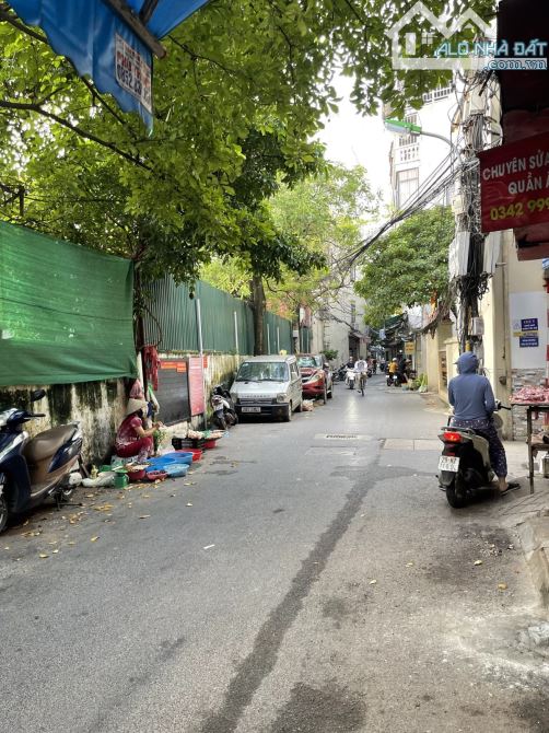 Bán nhà 699 Vũ Tông Phan, Thanh Xuân, ô tô đỗ cửa, kinh doanh sầm uất chỉ 7.7 tỷ - 2