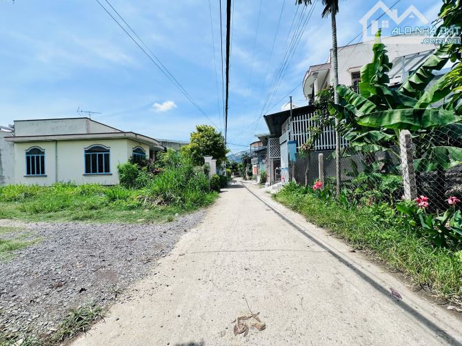 Đất Diên An đường thông tin Hẻm ô tô tải thông ra KĐT Phú An Nam Giá rẻ bán gấp. - 2