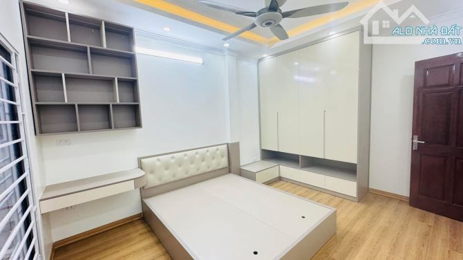 Nhà đẹp 6 tầng, thang máy, 42m, ở sướng, nội thất xịn xò, kinh doanh đỉnh cao, Mai Động - 2