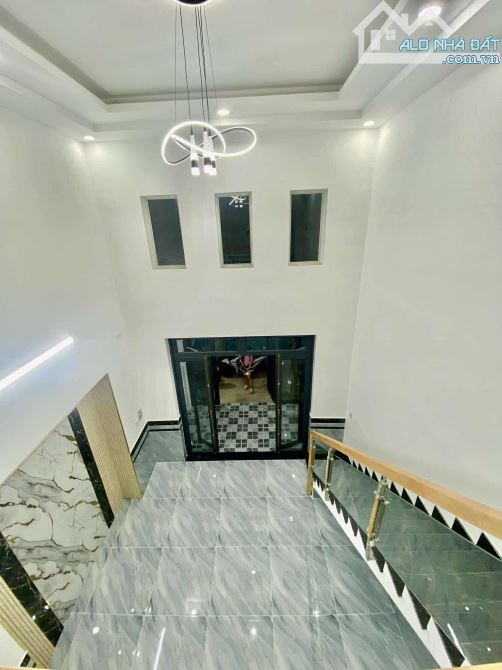 Nhà Mới 1 Trệt 1 Lửng, Đông Hưng Thuận Q12 - DT56m2-Giá 2,7tỷ- SHR - 2