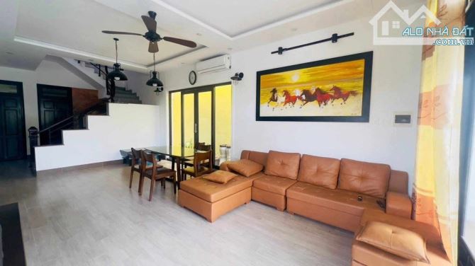 BÁN VILLA 2 TẦNG NGAY TRUNG TÂM PHỐ CỔ HỘI AN - ĐƯỜNG LÊ ĐÌNH DƯƠNG - 2