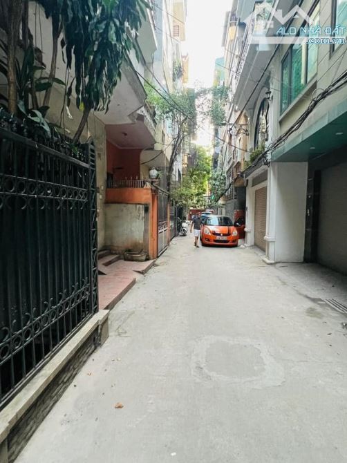 Chính chủ bán nhà phân lô phố Nguyên Hồng 90m chỉ Vũ Ngọc Phan 23 tỷ Đống Đa,ô tô đỗ cửa - 2