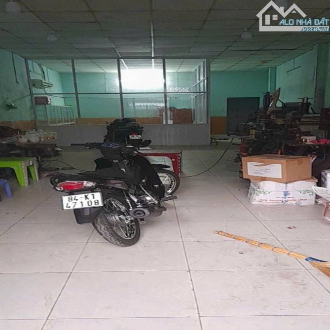 MẶT TIỀN TÔ HIỆU - NGUYỄN VĂN YẾN - NGANG KHỦNG 9.8M2 182M2 - TIỆN XÂY CHDV - GIÁ 24.X TỶ - 2