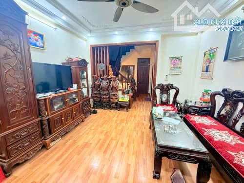 Bán nhà Chùa Láng, phân lô, 2 mặt mở của kinh doanh, vỉa hè,26 tỷ - 2
