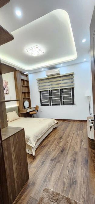 🏠 Phạm Văn Đồng, dân xây, ngõ nông, sát phố, ô tô đõ cửa, full nội thất, 33m2 chỉ 7.25 tỷ - 2