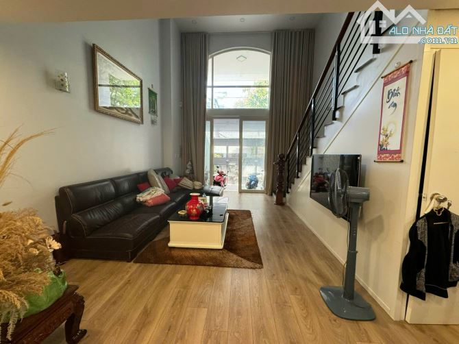 Bán nhà DTSD 410m2  đường số 16m  Chợ Tân Mỹ Quận 7. Gần Phú Mỹ Hưng - 2