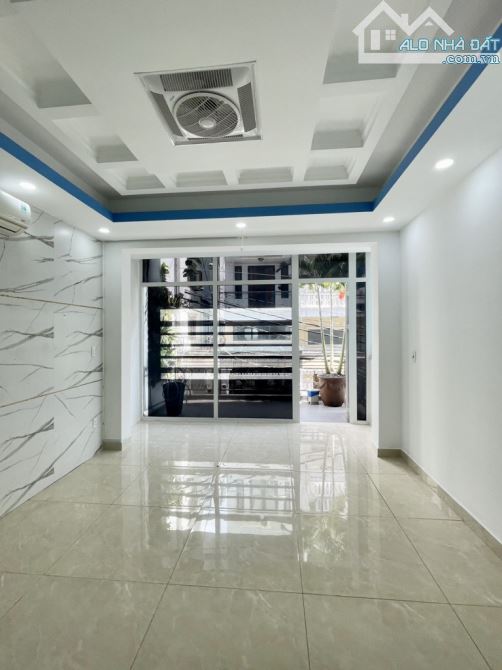 Nhà 5 tầng - 2 mặt tiền trước sau - Hẻm xe hơi 10m - Dương Quảng Hàm, Gò Vấp - 2