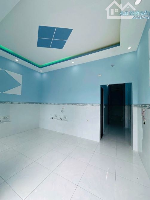 NHÀ CẤP 4 GIÁ RẺ – CHỈ 1 TỶ 150TRIỆU DỌN VÀO Ở NGAY – SỔ HỒNG RIÊNG - 2