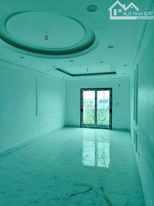 Bán nhà 6 tầng thang máy xã Hưng Đạo gần Yên Nghĩa, gara ô tô, hàng hiếm giá nhỉnh 5 tỷ - 2