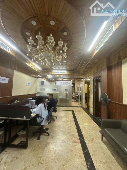 BÁN BIỆT THỰ SIÊU VIP VINHOMES GARDENIA HÀM NGHI, DT 156M 5T MT 8M, KD 80TR/ THÁNG. - 2