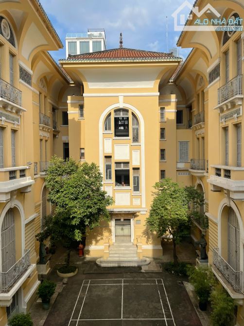 Hiếm có biệt thự 210m² trung tâm Bình Thạnh – giá chỉ ~160tr/m², full nội thất - 2