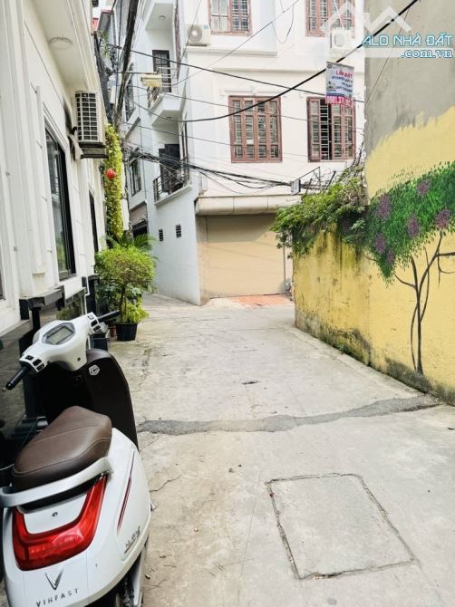 Bán đất Bồ Đề MẶT TIỀN RỘNG - GẦN Ô TÔ  50m2, MT5.6m giá 8 tỷ. - 2
