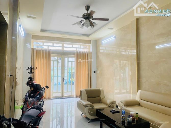 Bán nhà sẵn kết cấu(4x13m)-3pn4wc HXH trải nhựa Phan Văn Trị Bình Thạnh ngay Emart - 2