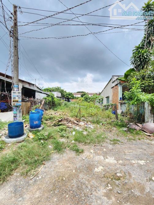 2ty3 TL lô đất giá rẻ 200m2, gần Chợ Tân Phước Khánh - 2
