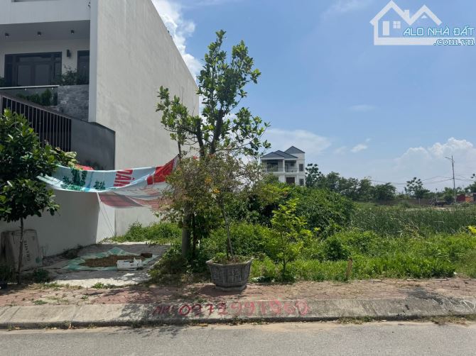 Lô biệt thự 200m2 ở Lô 9 Đoàn Kết 2 giá 30,5tr/m2 - 2