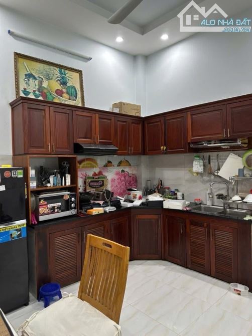 Bán nhà Bình Trị Đông, 4 tầng, 4x15, hẻm nhựa 8m, không lộ giới, nhỉnh 6 tỷ - 2