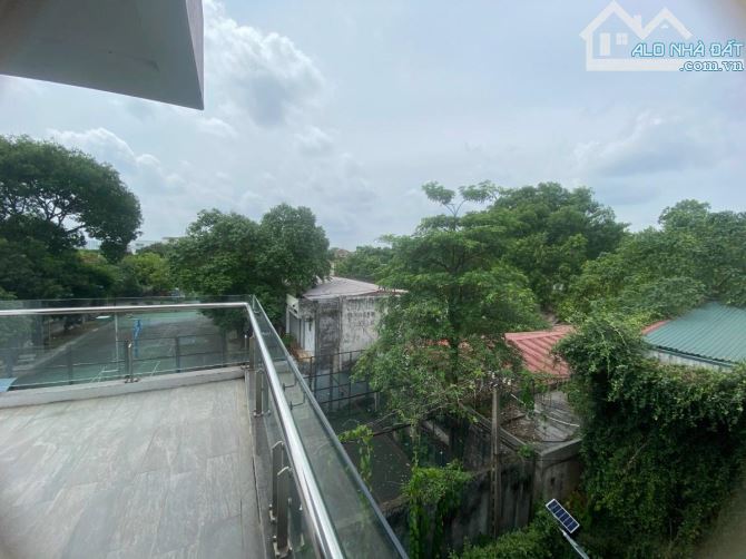 BÁN BIỆT THỰ PHỐ NGUYỄN SƠN LONG BIÊN 40 TỶ DT 220M2 MT 12M 4T  Ô TÔ TRÁNH KINH DOANH - 2