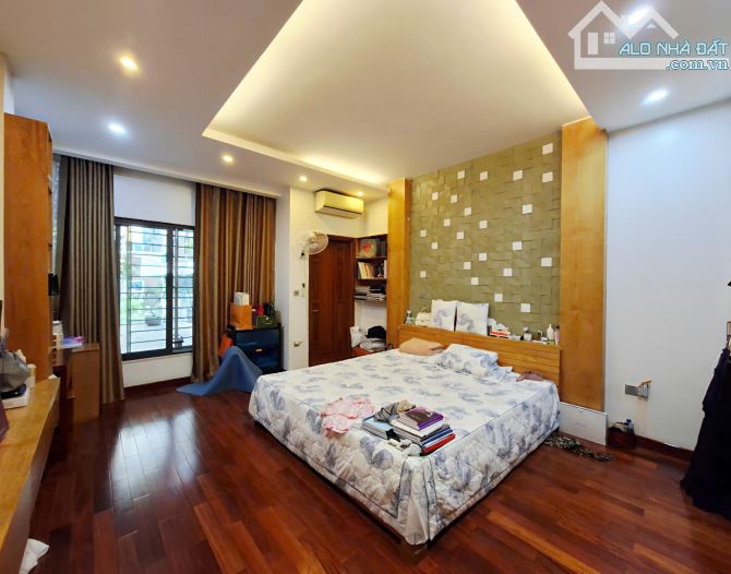 PHÂN LÔ Ô TÔ TRÁNH LÊ TRỌNG TẤN THANH XUÂN 100m 27.5 TỶ 5 TẦNG MẶT TIỀN 5m - 2