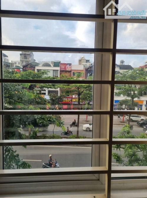 Nhà 5 tầng phố Đào Tấn 55m quận Ba Đình Hà Nội mặt phố kinh doanh vỉa hè gần Lotte Liễu Gi - 2