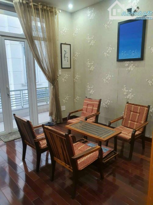 Bán Biệt Thự KDC 6B- 12.5M X 20M - 250M.2- 1 Hầm + 3 Lầu - 6PN -  Đường Phạm Hùng Nói Dày - 23