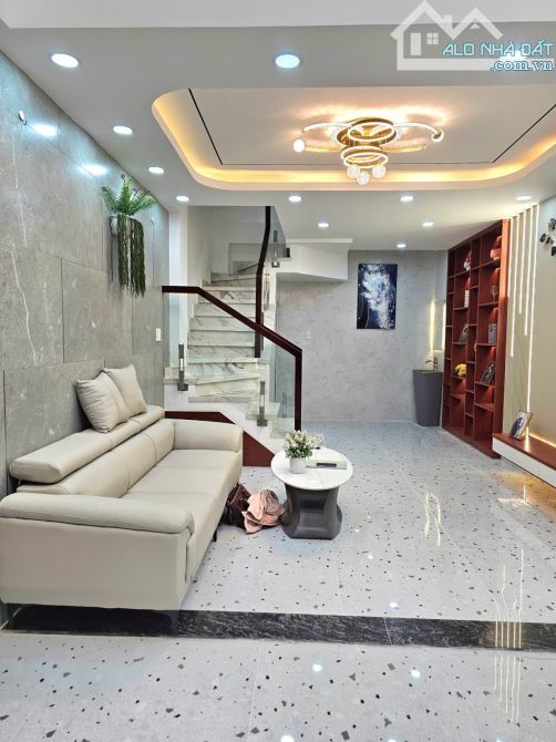 chủ bán gấp nhà Huỳnh Thiện Lộc, 4.1m x 11.3m 4,85 tỷ, 40m2 - 3