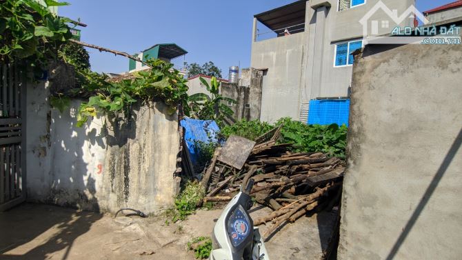 Bán đất Giao Tất,xã Thuận An 45m2 Mt5.5m,1 ngoặt ra trục chính, đường 2m.Gần đường quốc lo - 3